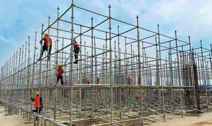 格力產業園建設加速，首用新型腳手架，預計明年5月投產